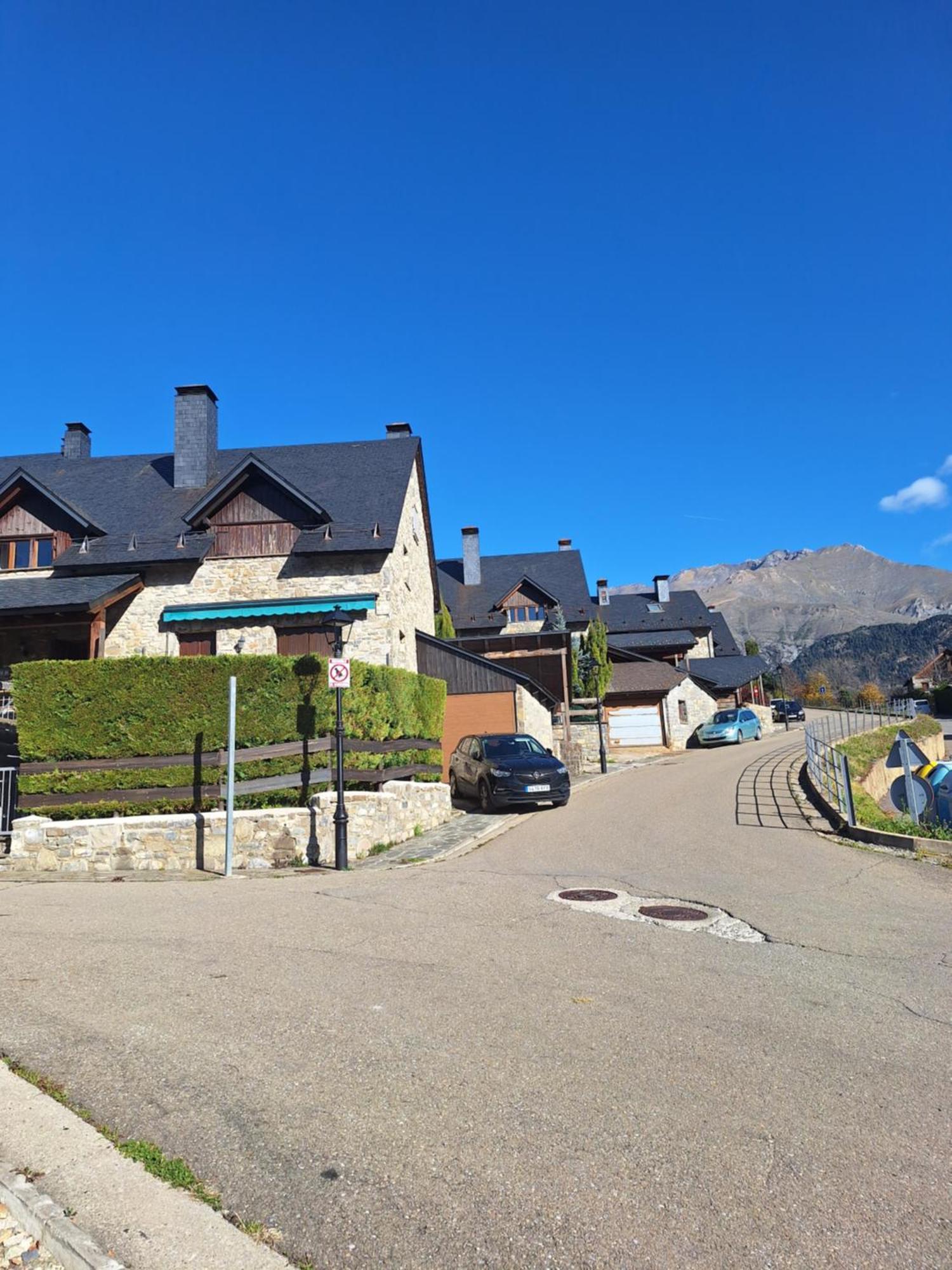 Casa Lucia Villa Tramacastilla de Tena Bagian luar foto